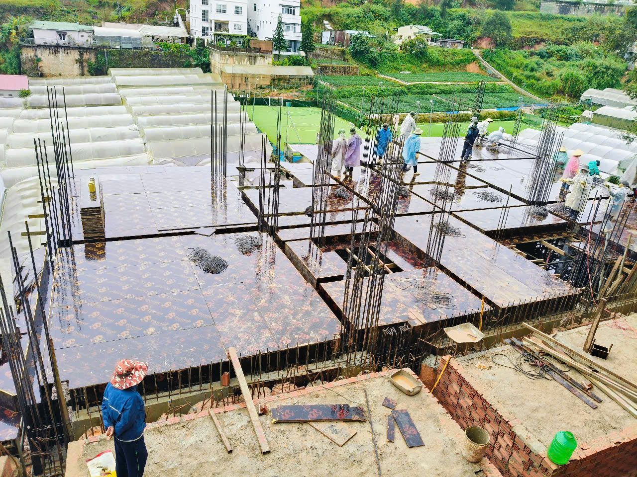 Xây nhà trọn gói Thị Trấn Nam Ban Thành Phố Đà Lạt Lâm Đồng mang đến giải pháp tối ưu cho gia chủ. Quy trình chuyên nghiệp, báo giá minh bạch, thi công đúng tiến độ, bảo hành dài hạn, đáp ứng mọi nhu cầu xây dựng nhà ở.