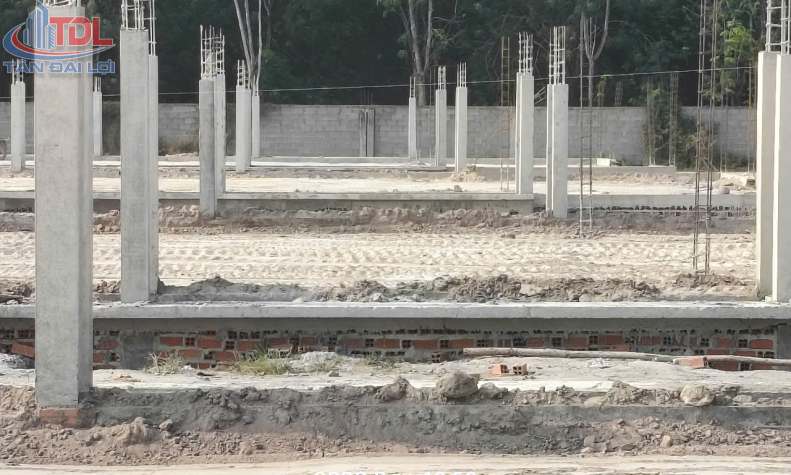  xây dựng trang trại nuôi gà thịt- chủ đầu tư  CTY TNHH VISION BUILD AN PHÁT